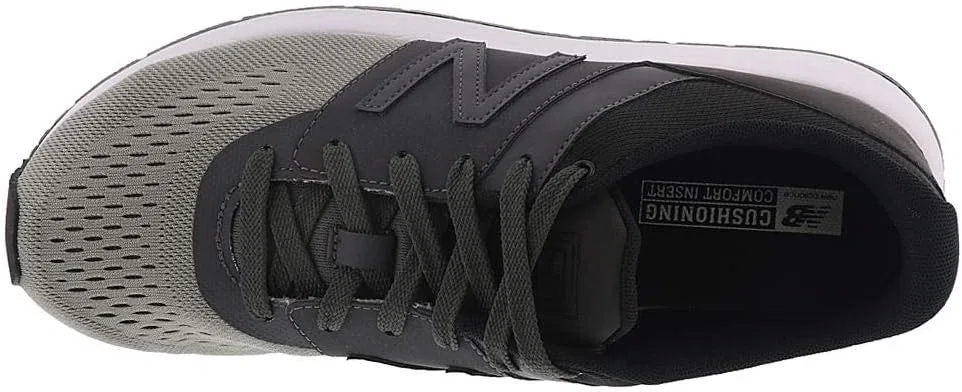 Детские кроссовки для мальчиков 24v1 New Balance, Marblehead — фото 3