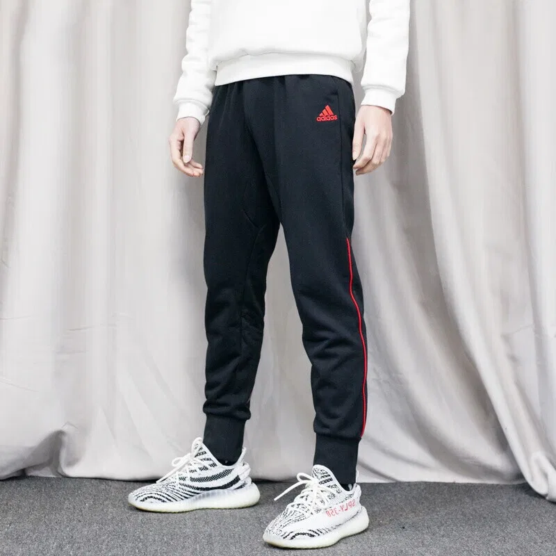 Мужские трикотажные спортивные штаны с принтом CNY, Adidas, Black — фото 4