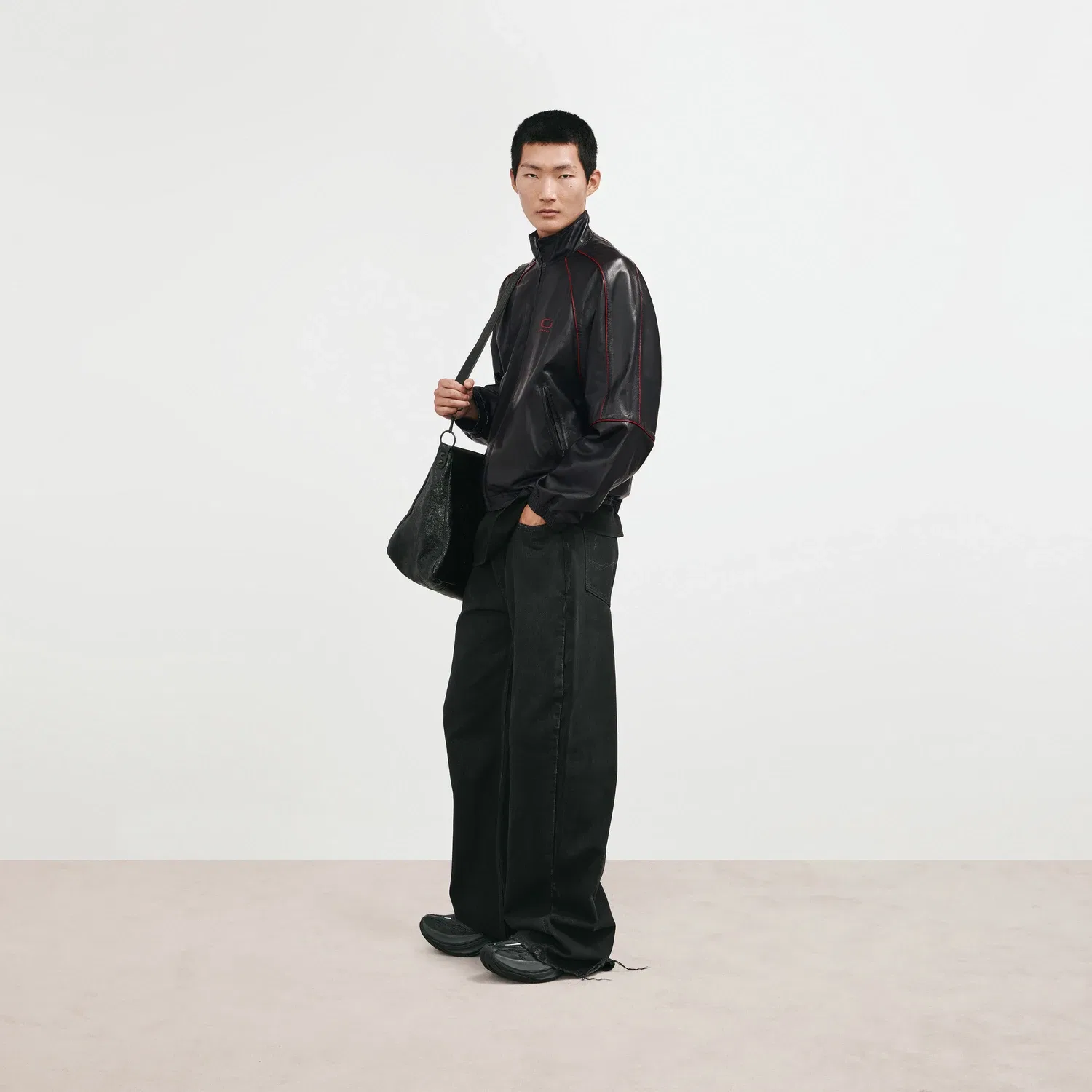 Мужские джинсы Relaxed Curved в винтажном черном цвете Balenciaga, черный — фото 2