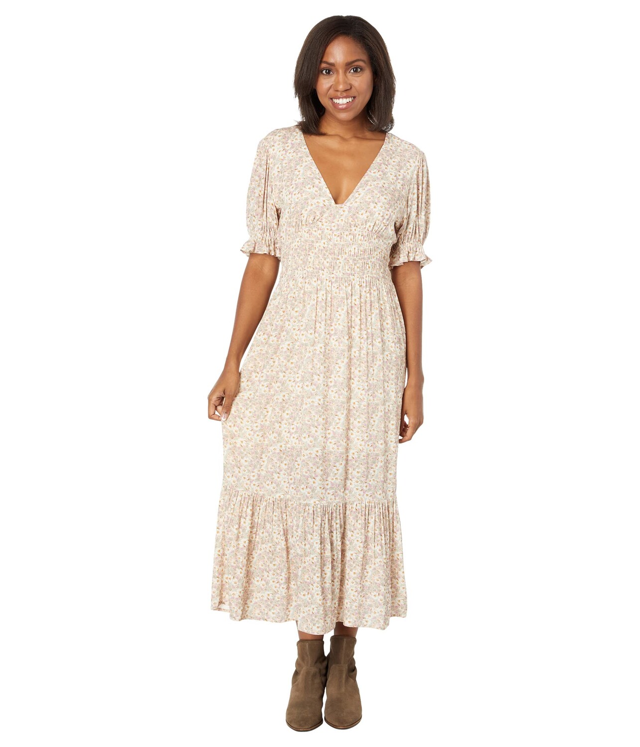 

Платье Saltwater Luxe, Murray Short Sleeve Floral Midi Dress