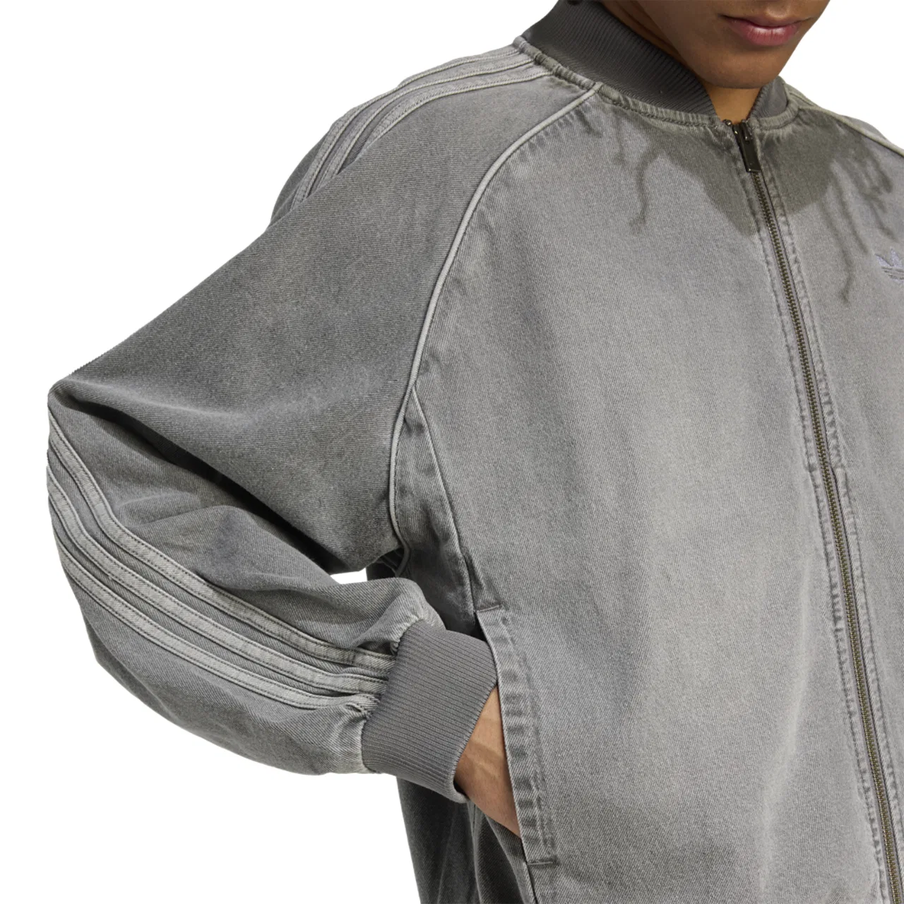 Мужская куртка SST Denim Oversize Track Top Adidas, цвет Denim Stone/Black — фото 4
