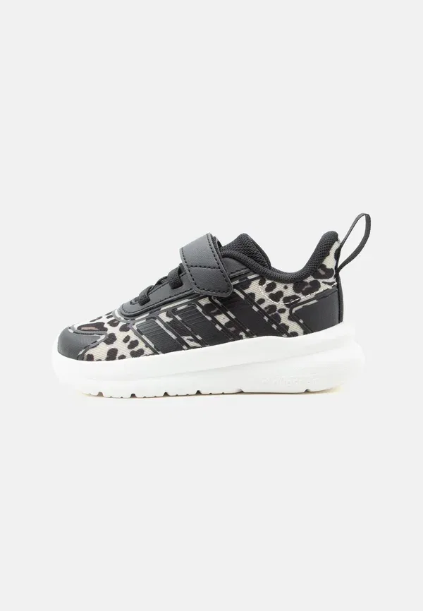 Кроссовки Adidas Performance, белый/черный