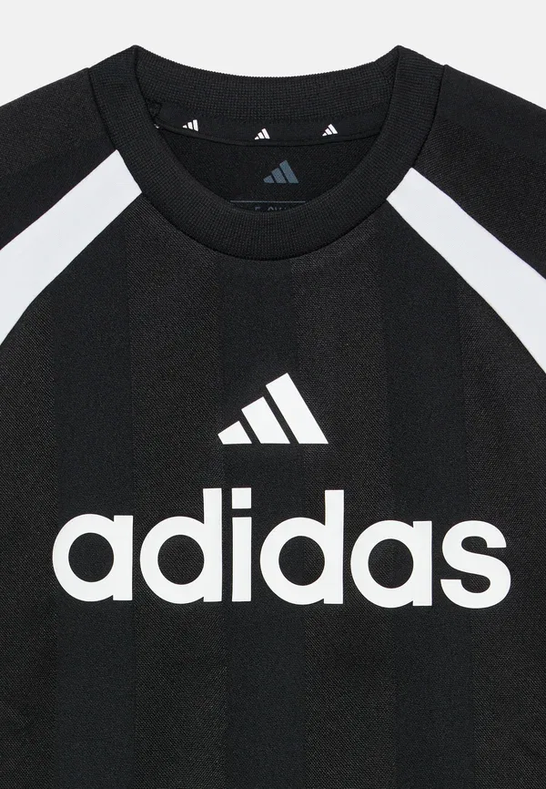 Детская футболка унисекс с принтом Adidas Performance, белый — фото 3