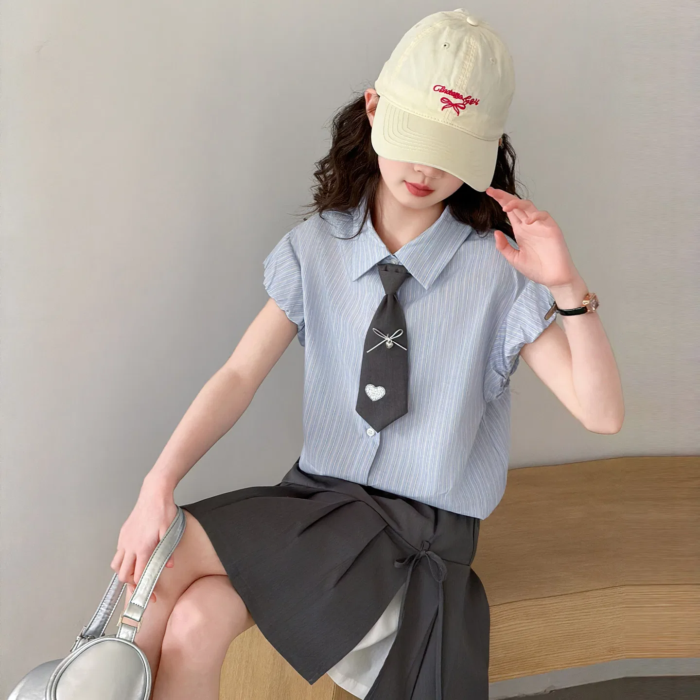 Детский комплект для девочек с принтом Preppy Style 2 Piece Skirt Suit Set YALU — фото 3