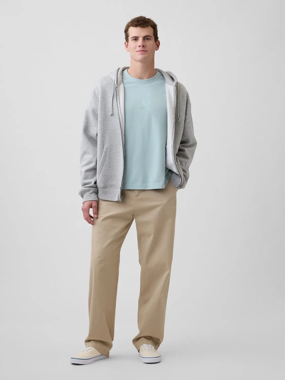 Футболка Gap Heavyweight Relaxed 1969 Logo, синяя — фото 3