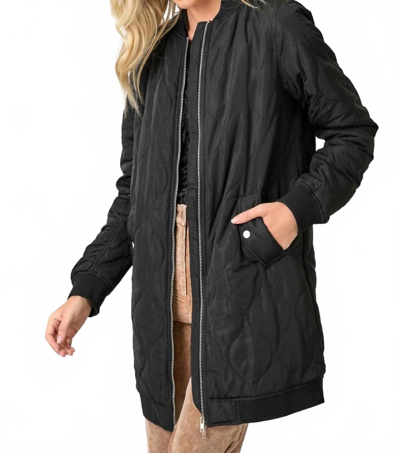 

Женская стеганая удлиненная бомбер Mystree, черный