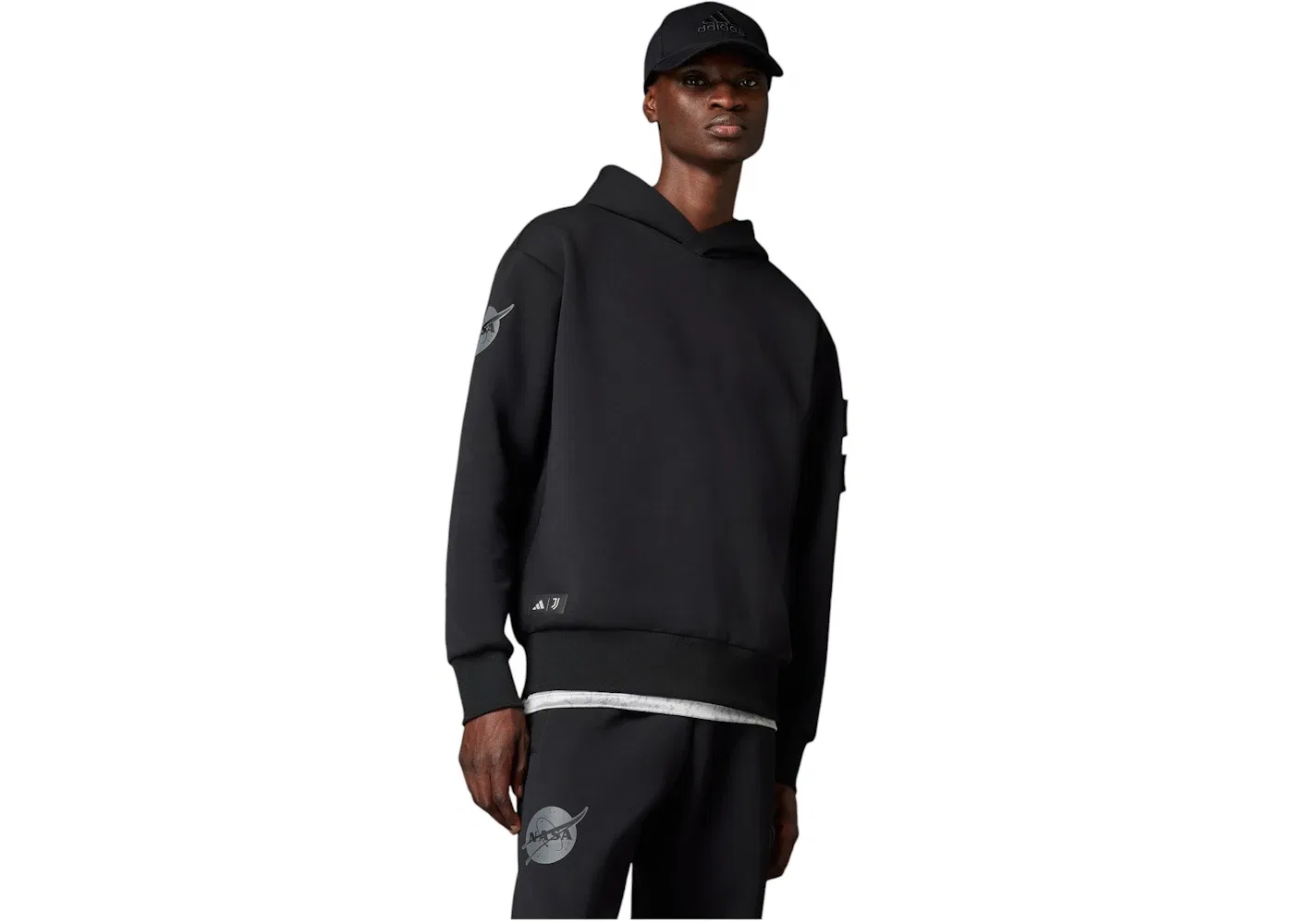 Мужская худи с принтом Juventus Nasa-Inspired Seasonal Doubleknit Hoodie Adidas, Black
