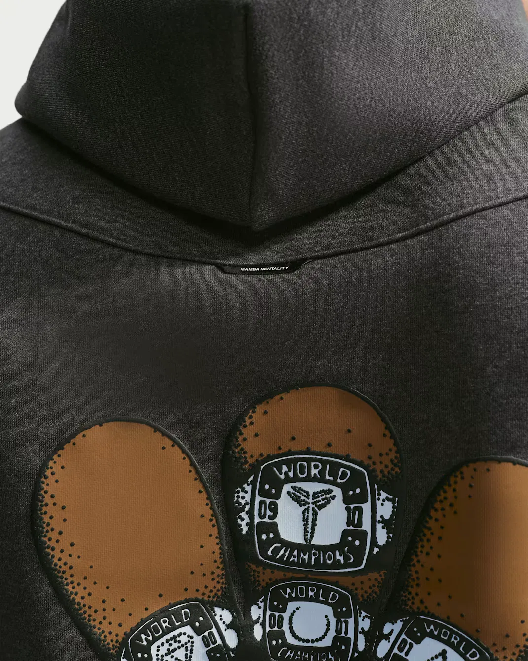 Мужская баскетбольная толстовка Therma-FIT Kobe Nike Standard Issue, Black Heather/Black — фото 2