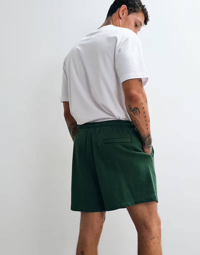 Шорты Nike Club из французской махровой ткани с логотипом, зеленые — фото 3