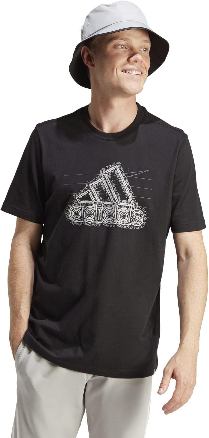 

Футболка adidas Growth Badge Graphic Tee, черный