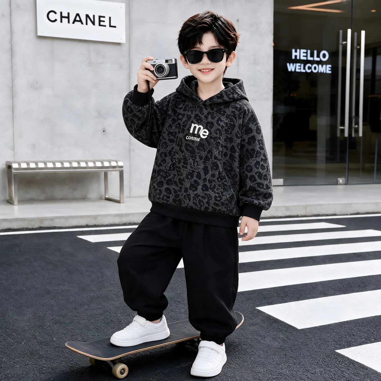 Детский комплект из свитшота и спортивных брюк с леопардовым принтом MADALLO, Leopard Print Sweatshirt Sweatpants Two-Piece Set — фото 3