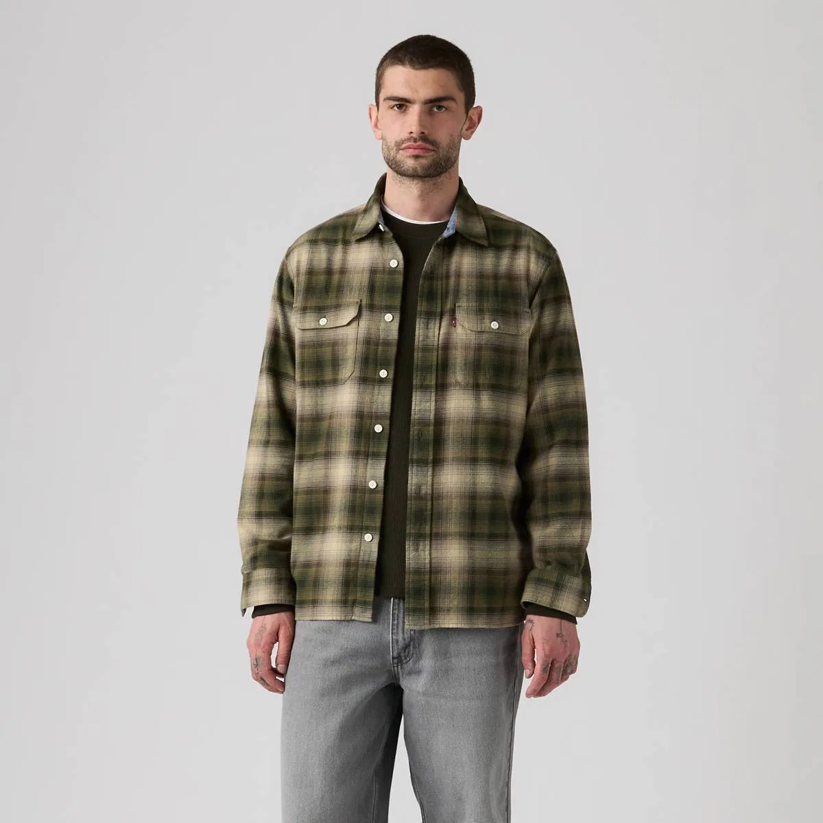 Классический непринужденный рабочий стиль в фланелевой рубашке Levi's, Warwick Plaid Rosin - Multi-Color — фото 3