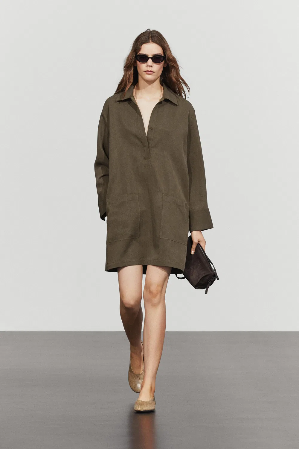 Платье-рубашка Massimo Dutti, короткое, с карманами, хаки