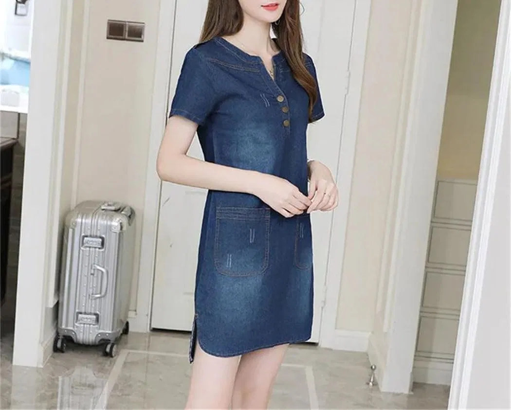Женское джинсовое платье V-образным вырезом с коротким рукавом, Slim Fit — фото 3