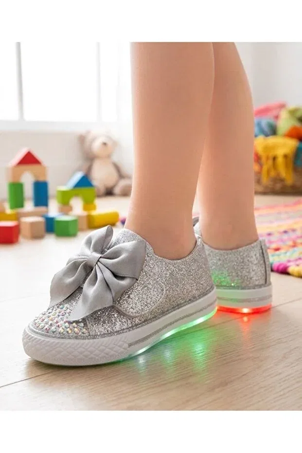 Детские кеды для девочек с подсветкой Surpie Shoes, Silver