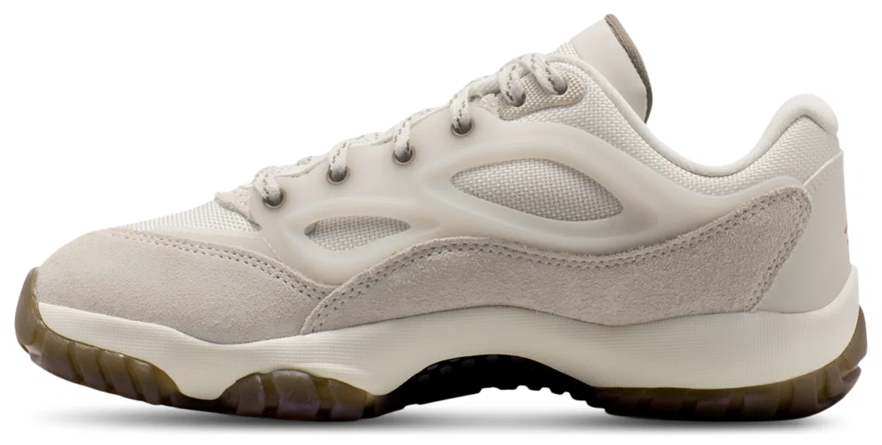 Детские кроссовки для мальчиков с кожаным верхом Jordan Air Jordan 11 RM, Jordan, Swan/Smoke Grey/Legend Medium Brown — фото 2