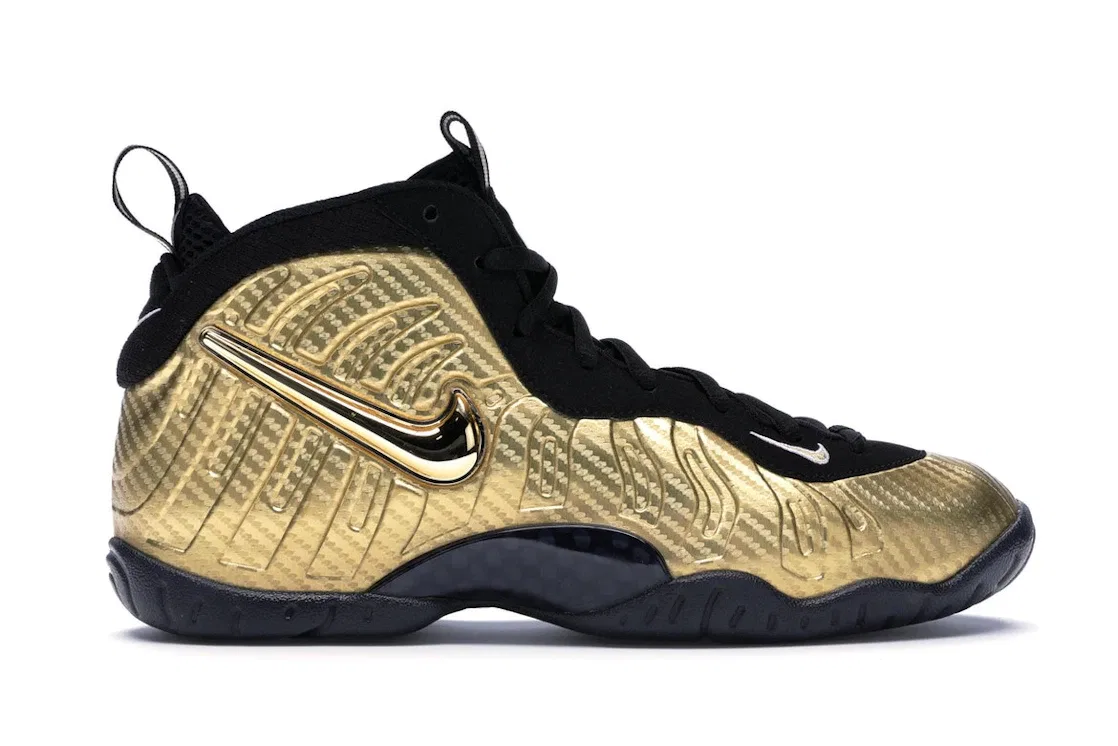 Детские кроссовки Lifestyle с принтом Nike Air Foamposite Pro Nike, Metallic Gold/Black-Black-White
