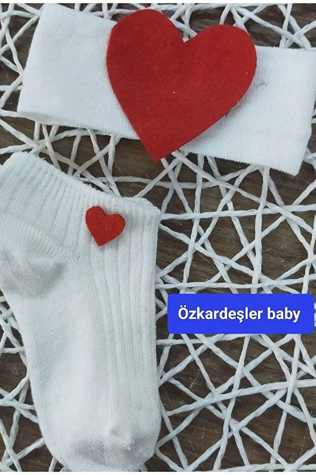 Детский комплект слюнявчика и пинеток с принтом Felt Patterned Baby Bandana And Booties Socks Set Özkardeşler Baby, Cream Color