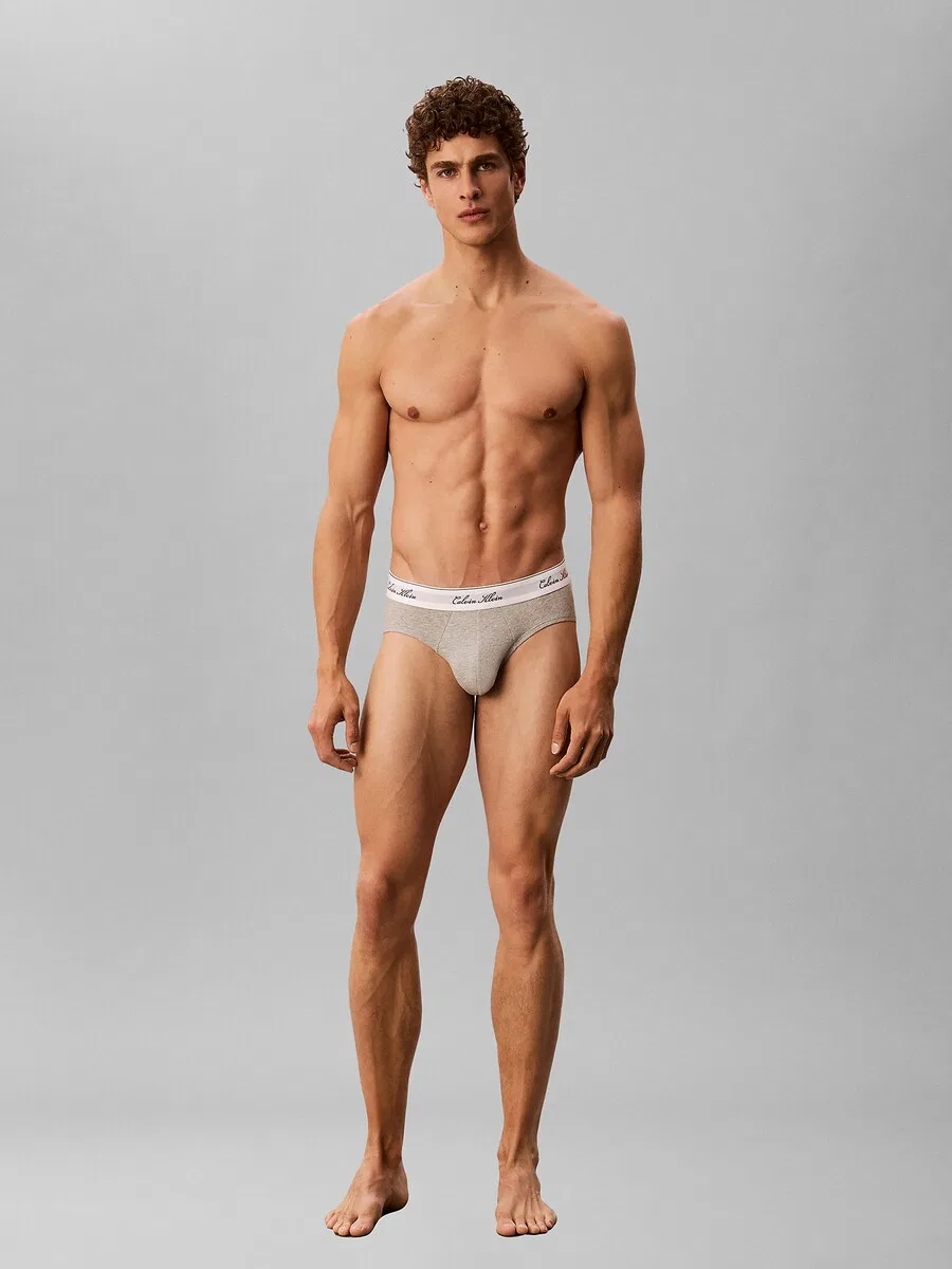 Трусики Calvin Klein разных цветов — фото 4