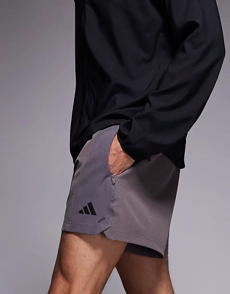 Тренировочные шорты Adidas Training Power серого — фото 3