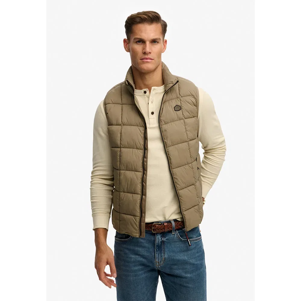 Жилет стеганый Superdry Box Quilt Fuji Lite, бежевый — фото 4
