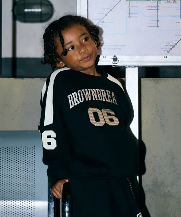 Свитшот футбольный Kids bb06, Brownbreath Kids, черный