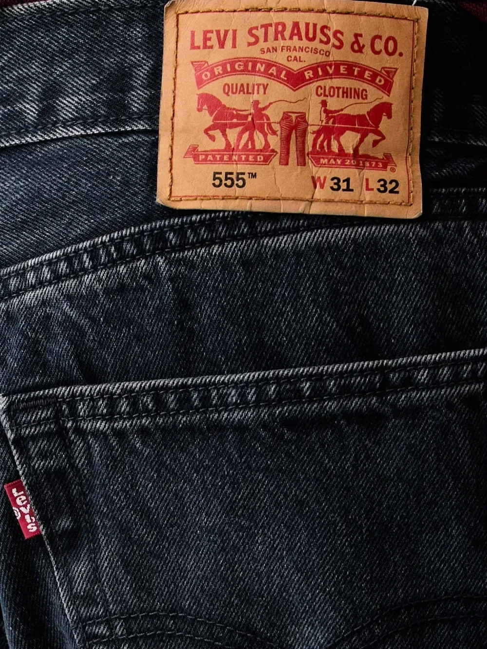 Джинсы 555 свободного кроя Levi's, синий — фото 4