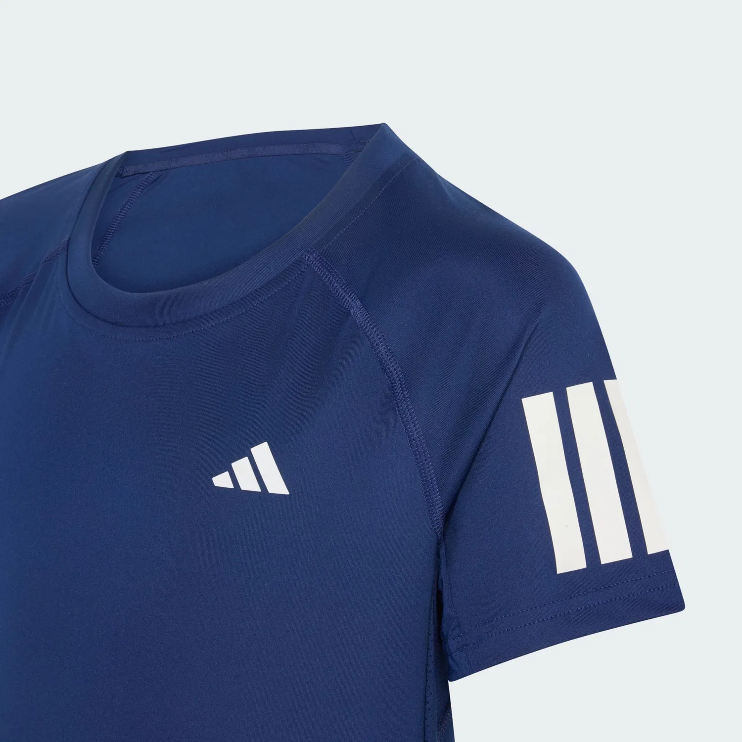 Футболка Adidas Performance Shirt Club темно-синего цвета — фото 3