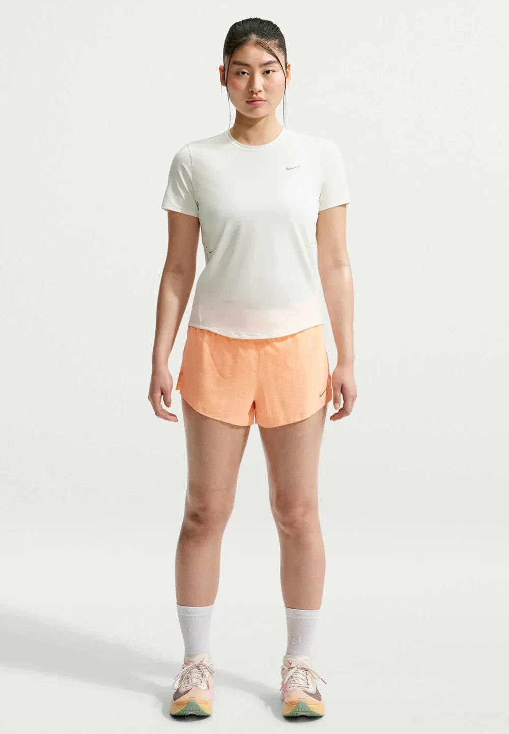 Swift - спортивная футболка Nike Performance, Sail — фото 2