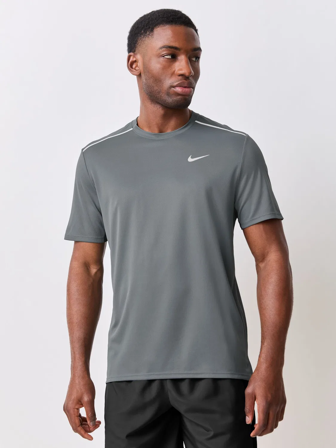 Футболка беговая Miler Nike, дымчато-серый