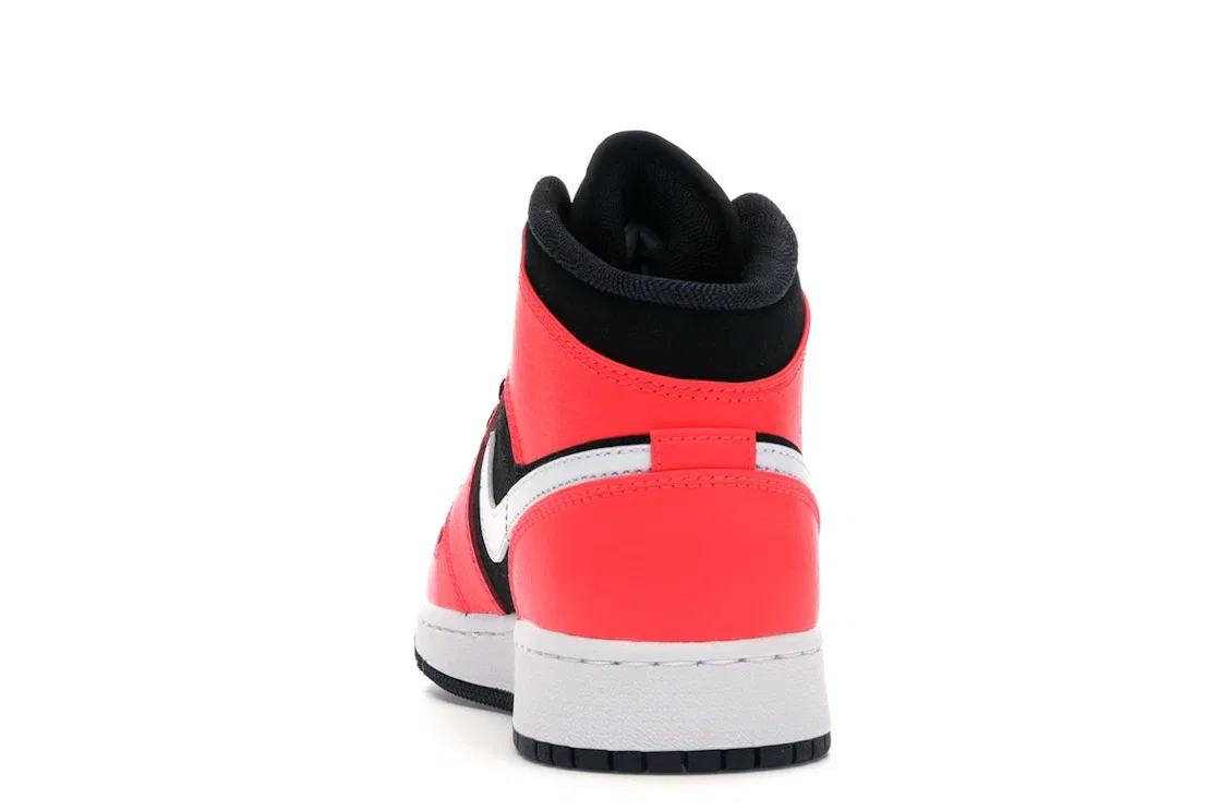 Детские кроссовки для мальчиков с ярким цветом Jordan 1 Mid Jordan, Black/White-Infrared 23 — фото 4