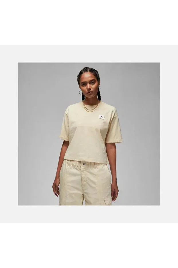 Женская футболка с коротким рукавом Jordan Essentials Boxy 2 Crop Short-Sleeve Nike, Beige