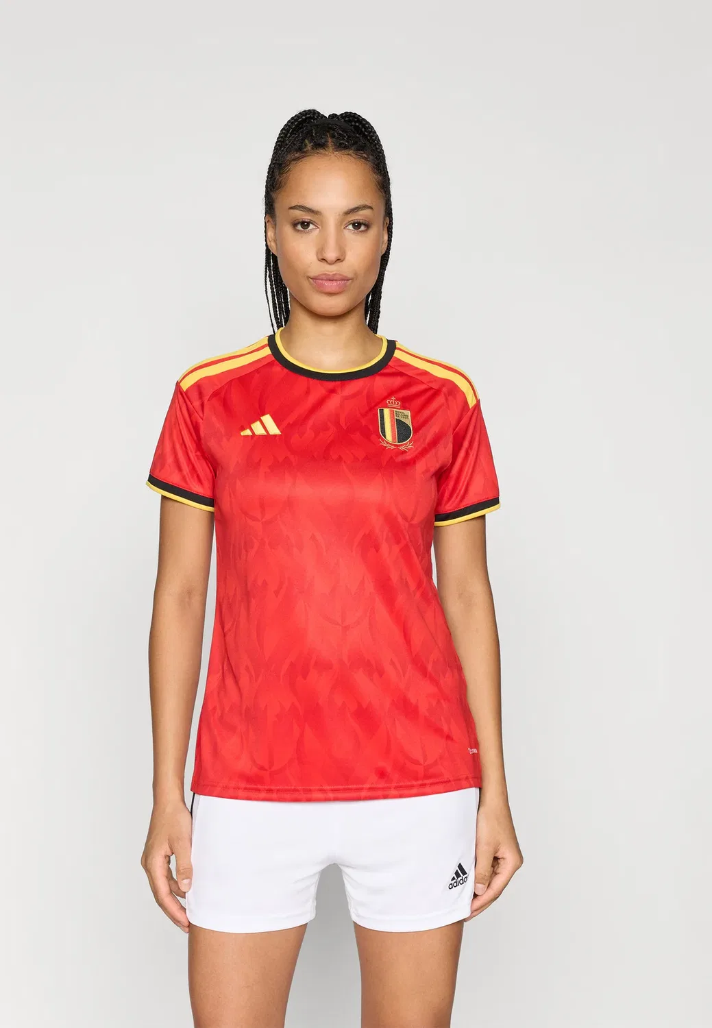 Домашняя футбольная футболка Бельгии, номер 26 Adidas Performance, Red/Bold Gold-Coloured