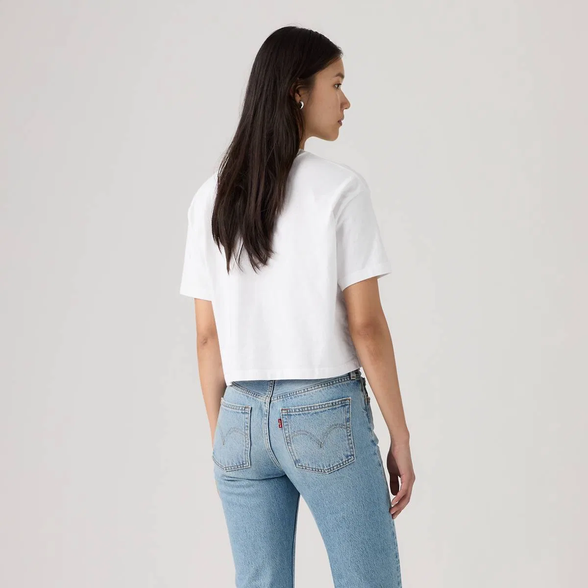 Укороченная футболка на каждый день Levi's, Bright White - White — фото 4