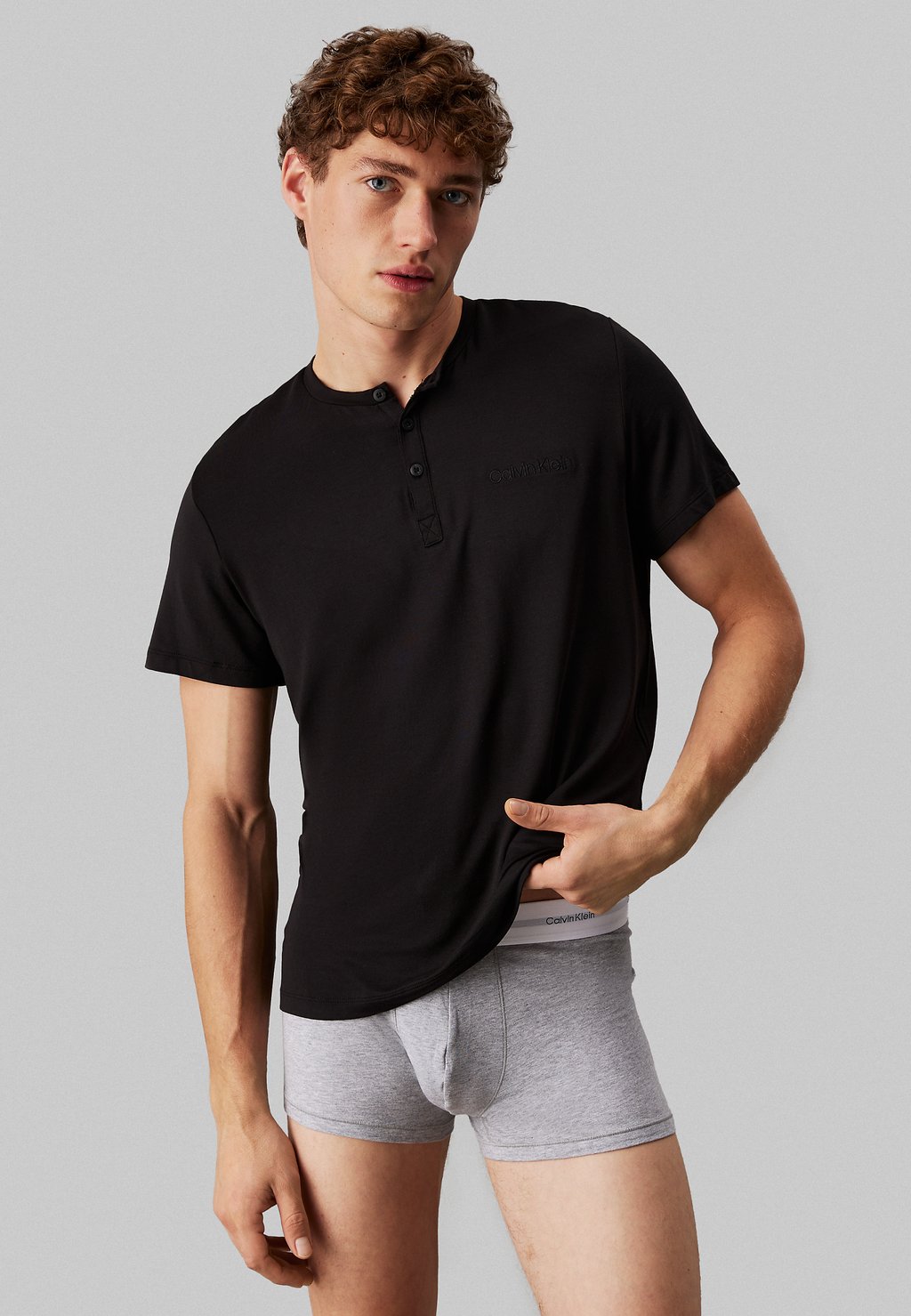 

Верх пижамы ULTRA SOFT Calvin Klein, черный