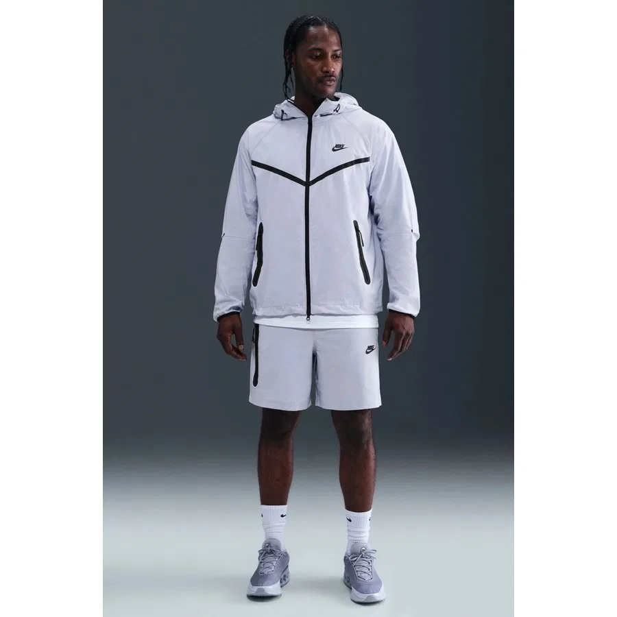 Шорты спортивные с длиной до колена Tech Woven Short Nike, Серый — фото 3