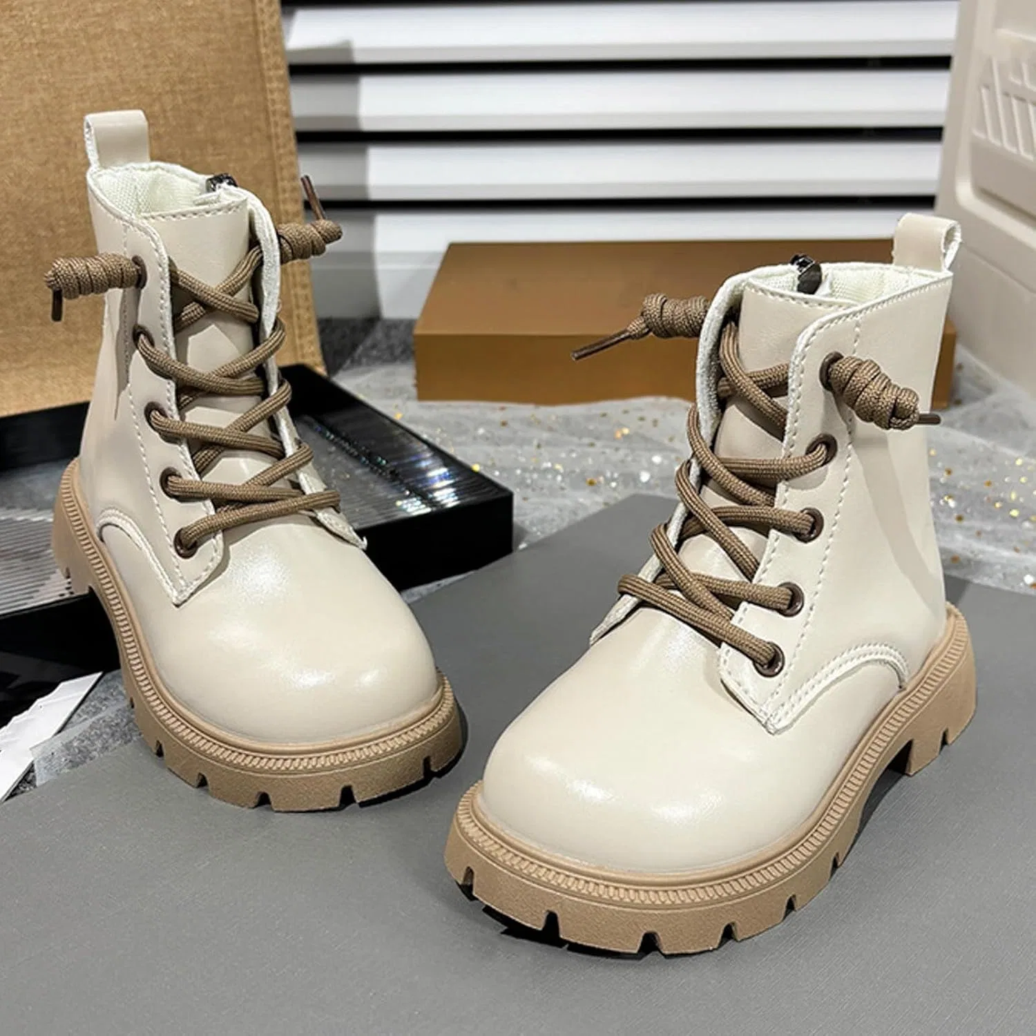 Детские белые ботинки на молнии и шнуровке для девочек, Beige — фото 3
