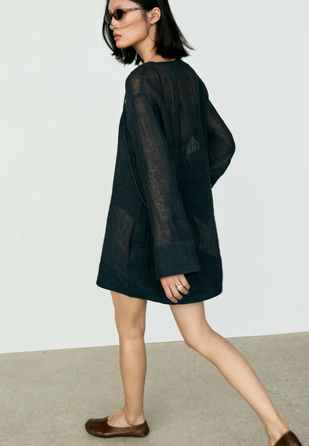 Свободное мини-платье из 100% льна - повседневное платье Massimo Dutti, Dark Blue — фото 3