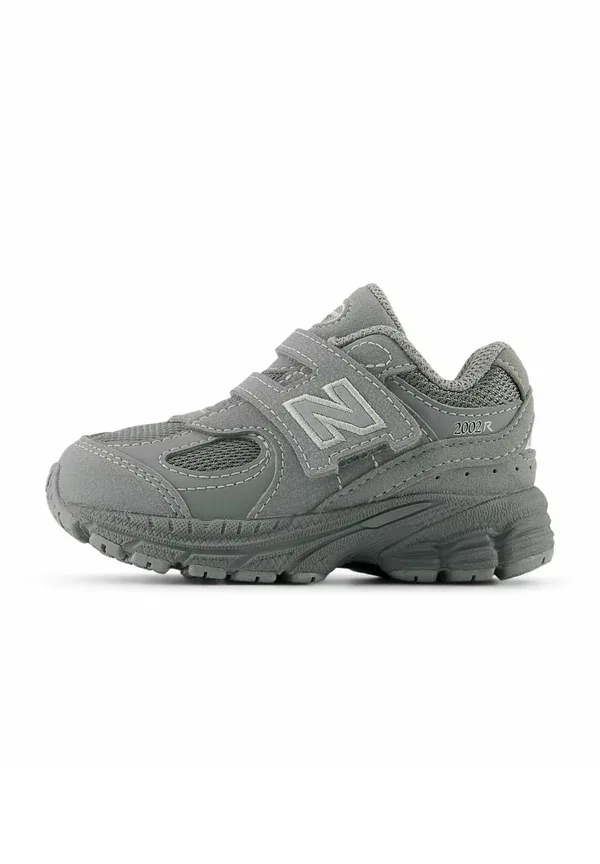 Кроссовки с застежкой-липучкой 2002R New Balance Slate Grey, темно-серый