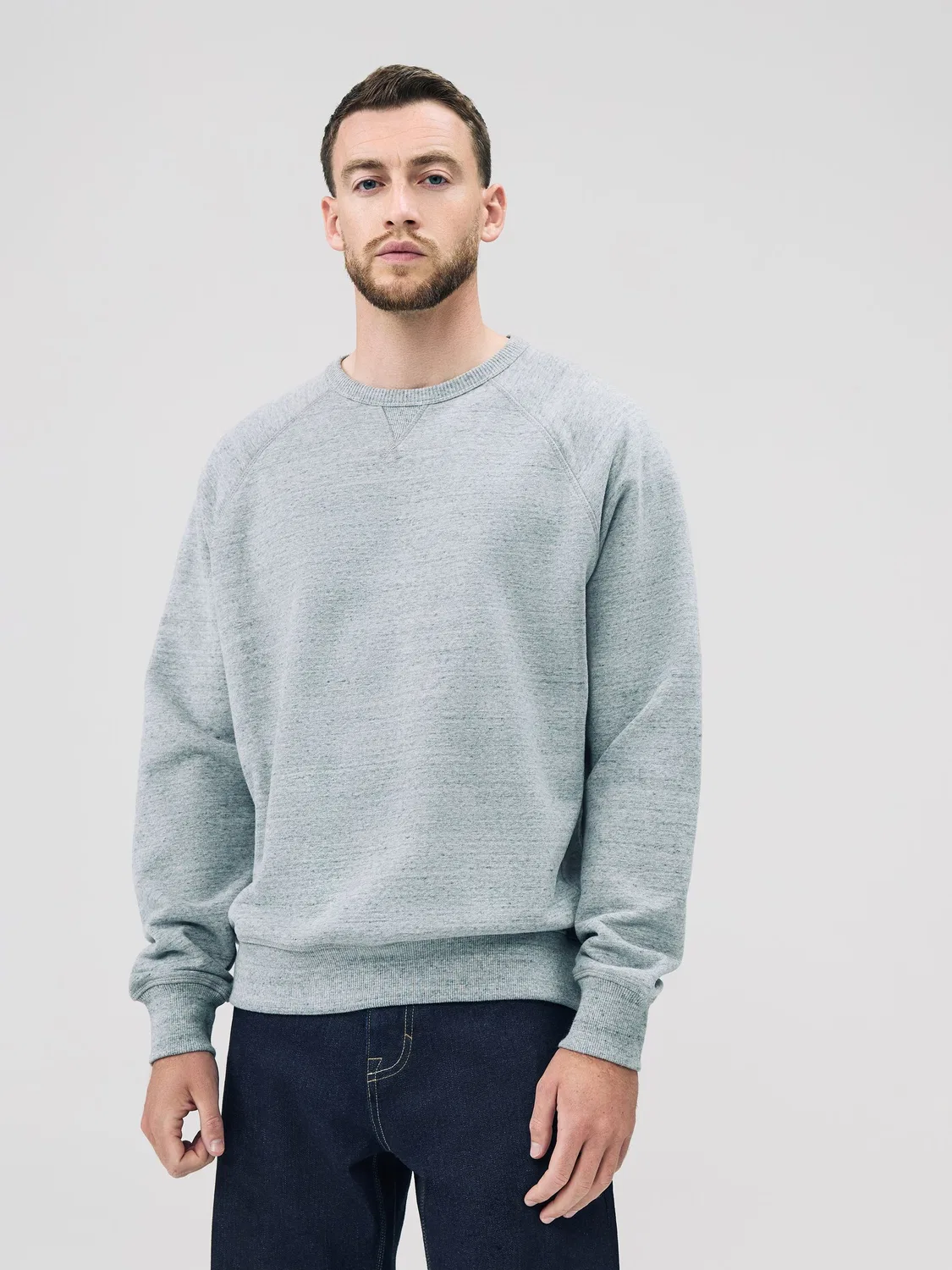 Свитшот с круглым вырезом, тяжелый, Garment Washed Next, серый меланж — фото 4