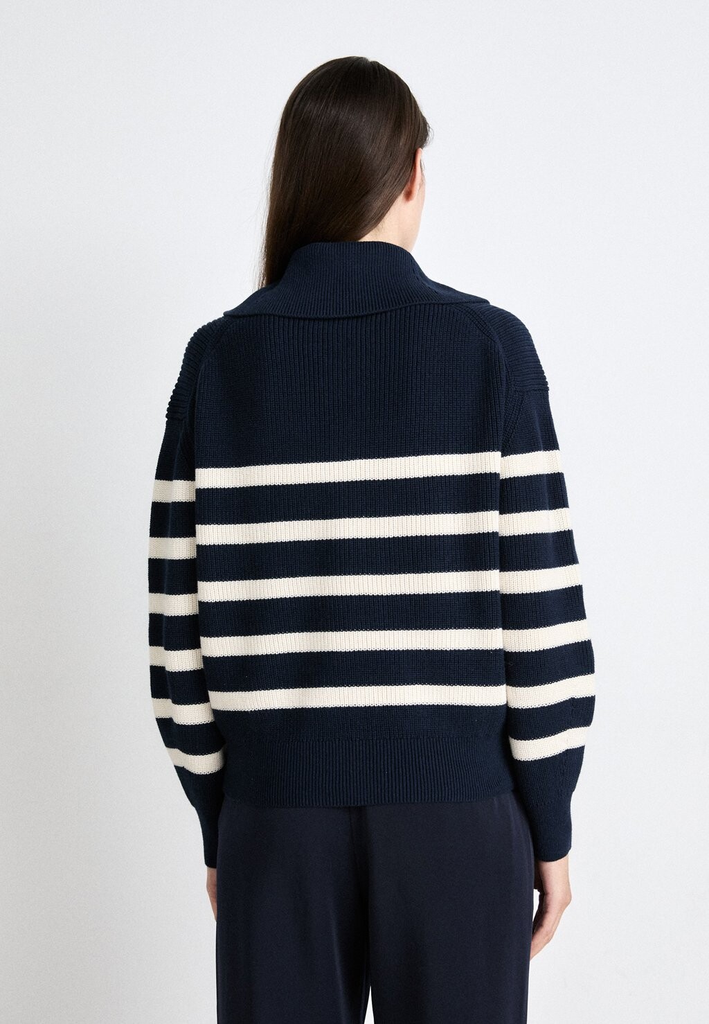 

Джемпер CARDI STITCH 1/2 ZIP Tommy Hilfiger, синий