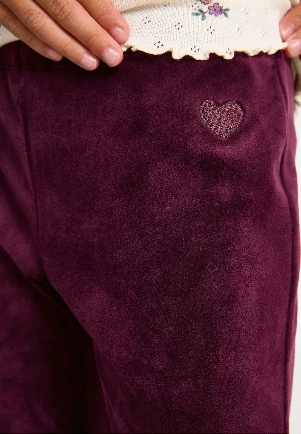 Однотонные расклешенные леггинсы из велюра - брюки Lindex, Dark Lilac — фото 4