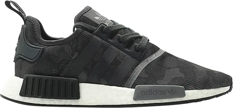 

Кроссовки Adidas NMD_R1 'Core Black', черный