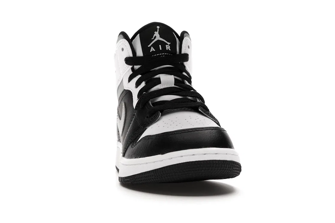Детские кроссовки с длинным шнурком Jordan 1 Mid Jordan, Black/Medium Grey-White — фото 2