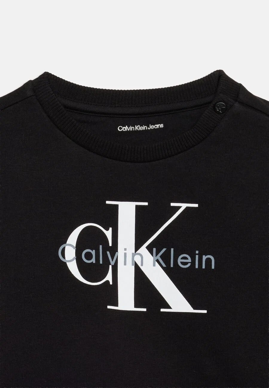 Спортивный костюм Calvin Klein Jeans черного цвета — фото 4