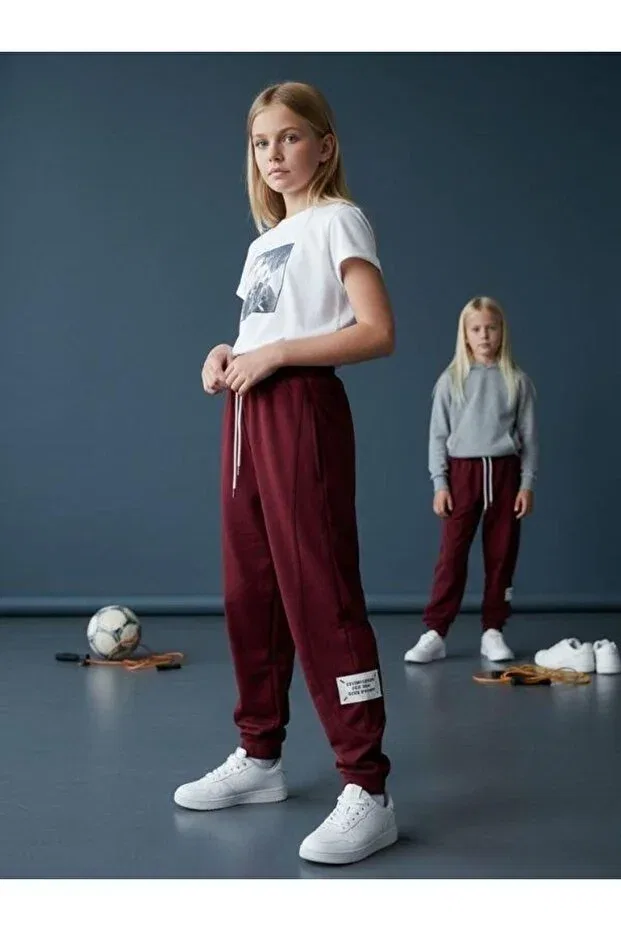 Детские спортивные штаны для девочек с принтом Ribbed Knit Shalwar Cut Design Zekids, Burgundy — фото 4
