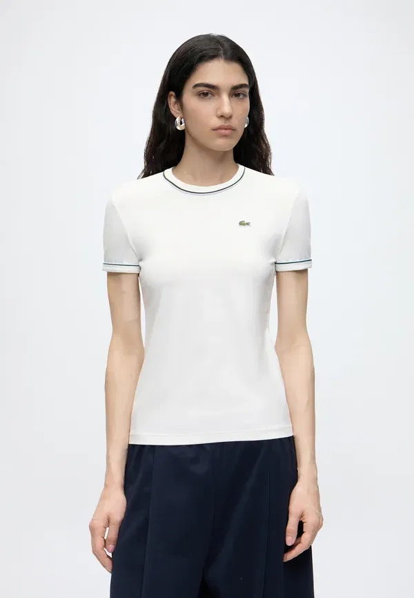 Футболка Lacoste Классическая, Однотонная, Белая