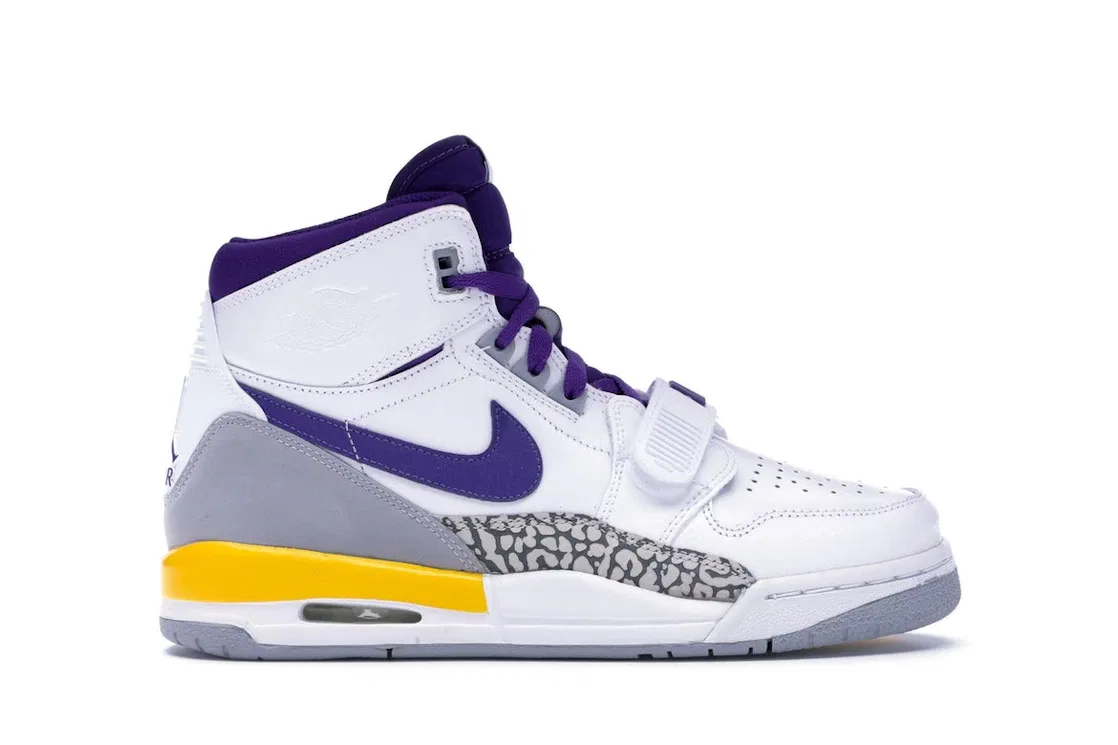 Детские кроссовки Lifestyle с принтом Jordan Legacy 312 Jordan, White/Field Purple-Amarillo