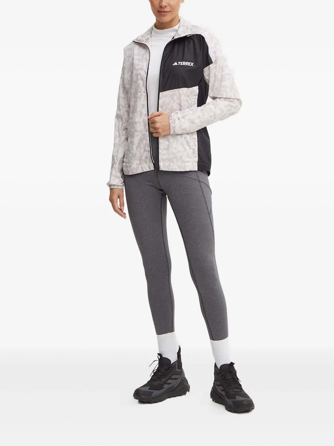 Куртка с панелями и узором Adidas, слоновая кость — фото 4