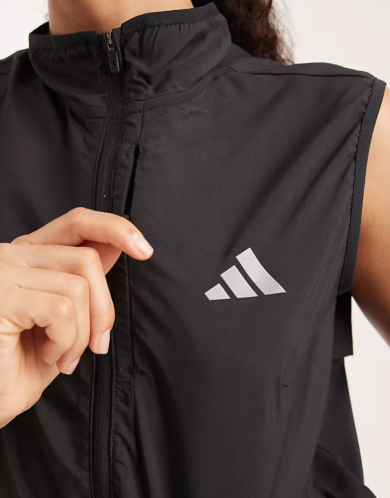 Майка-борцовка Running Essentials Adidas, черный — фото 4